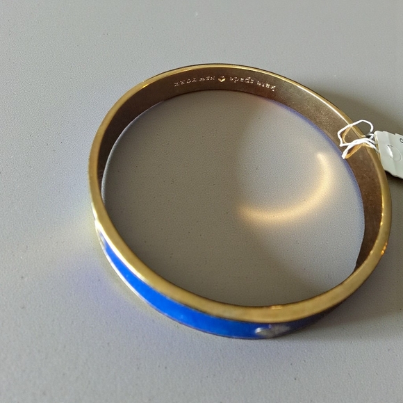 Kate Spade Spot The Spade Bangle - Picture 2 of 2